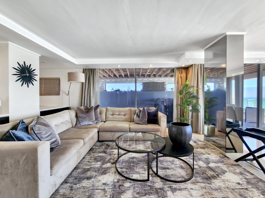 4 Bedroom Property for Sale in Beachfront Western Cape